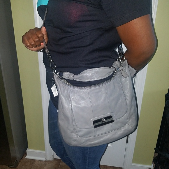 Purse - Picture 3 of 4